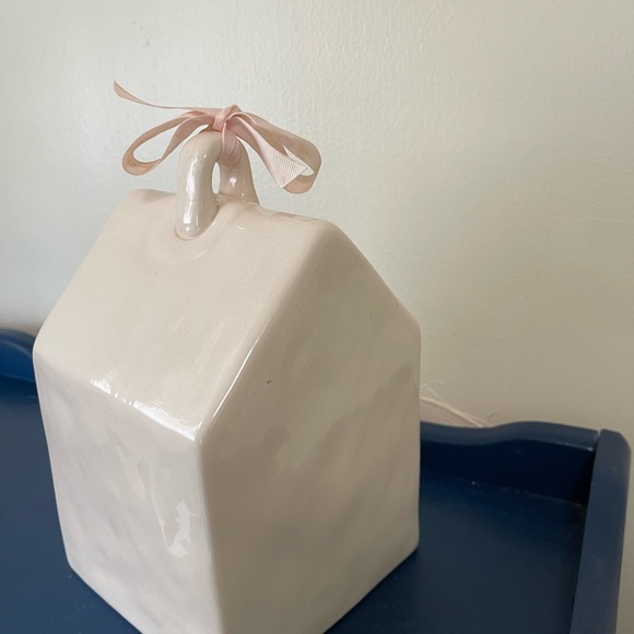 Rae Dunn Cream Birdhouse with Pink Ribbon - Picture 4 of 4